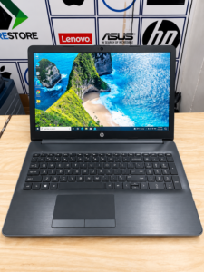 HP refurbished laptop with Intel Core i3-7020U and 8GB RAM