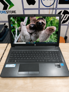 HP Laptop 15-da0xxx with Intel Pentium Silver N5000 processor and 4GB RAM
